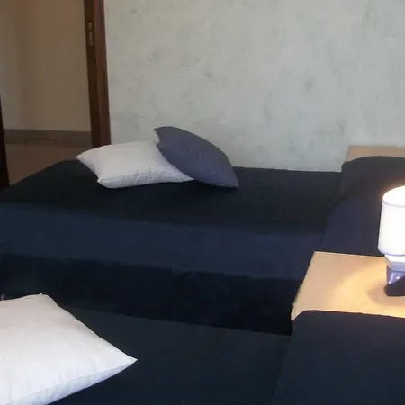 Southitaly Oda ve Kahvaltı 4*